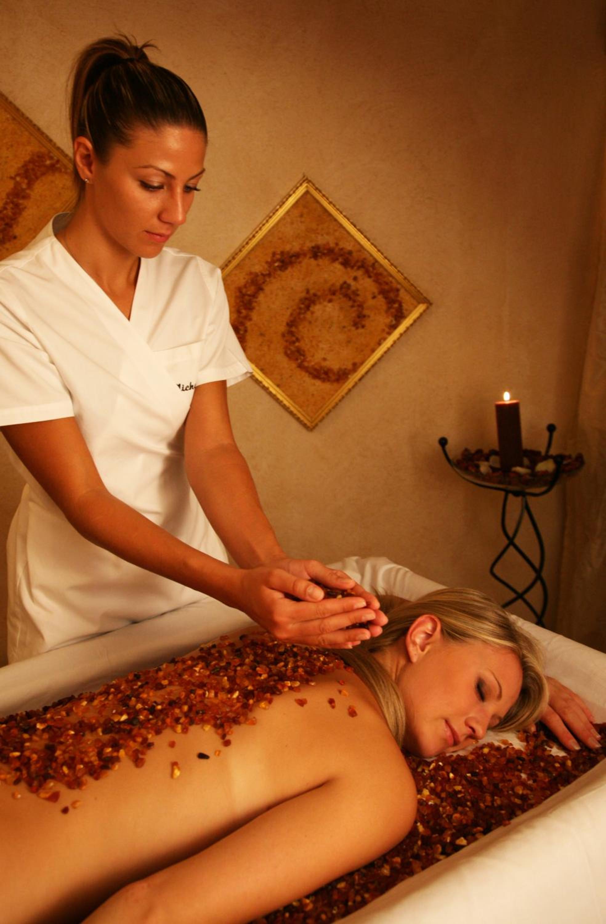 Family And Wellness Hotel Shandranj 5/50