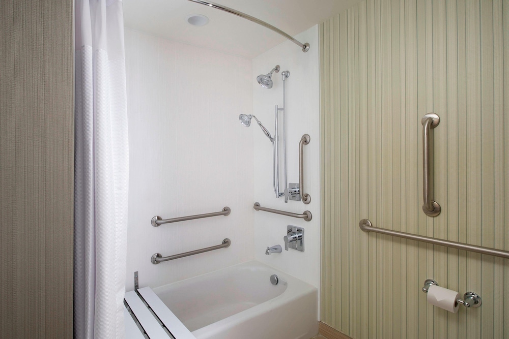 Courtyard By Marriott Nashville Se Murfreesboro 8/47
