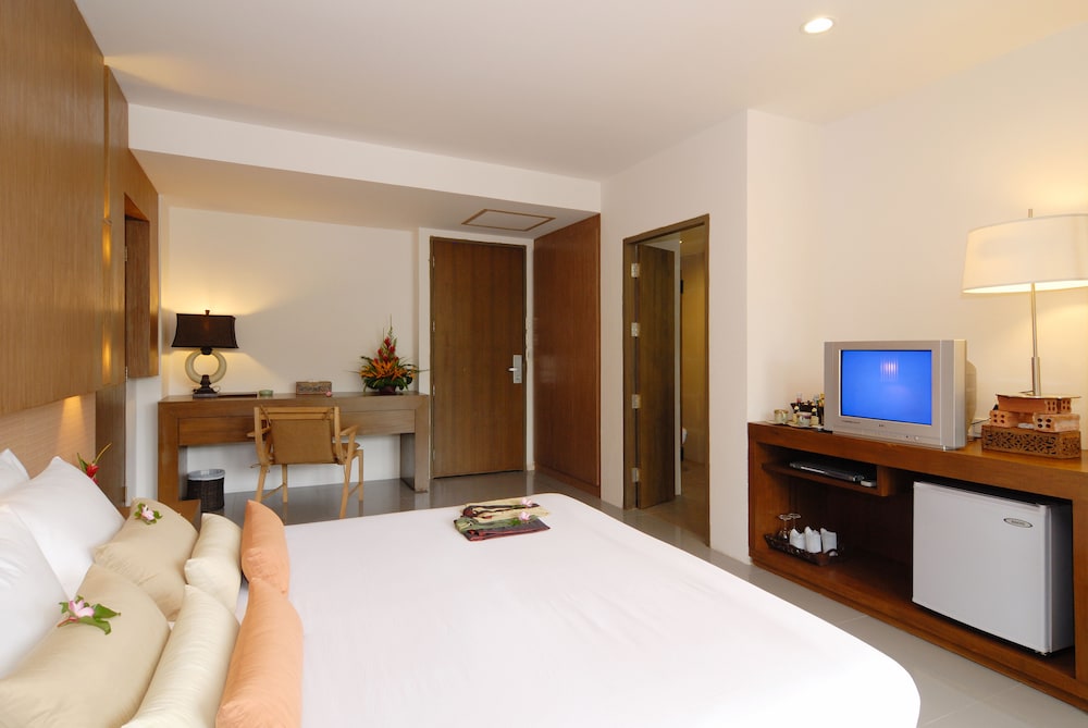 Peach Blossom Resort 14/50