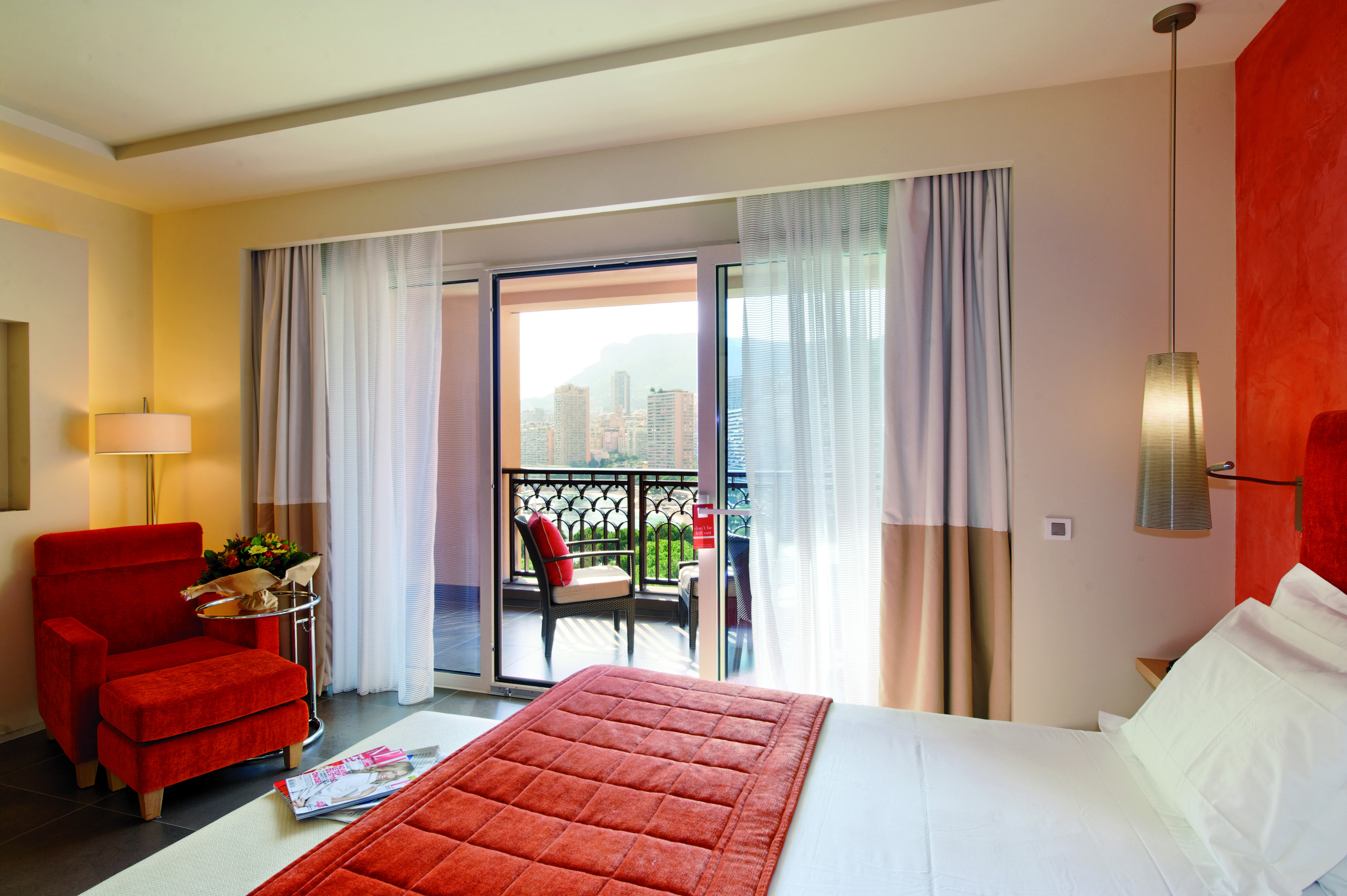 Deluxe, King Bed