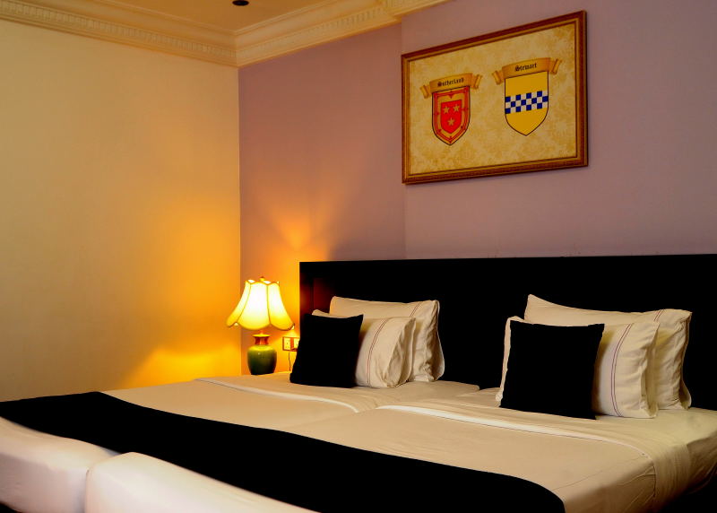 DELUXE DOUBLE ROOM