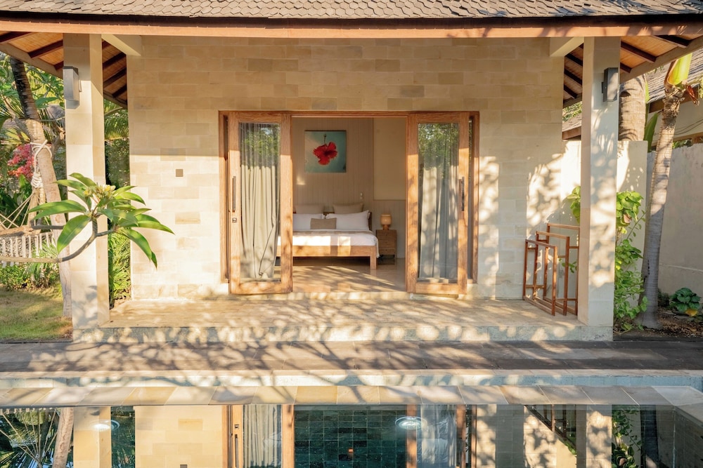 Kelapa Luxury Villas 10/80