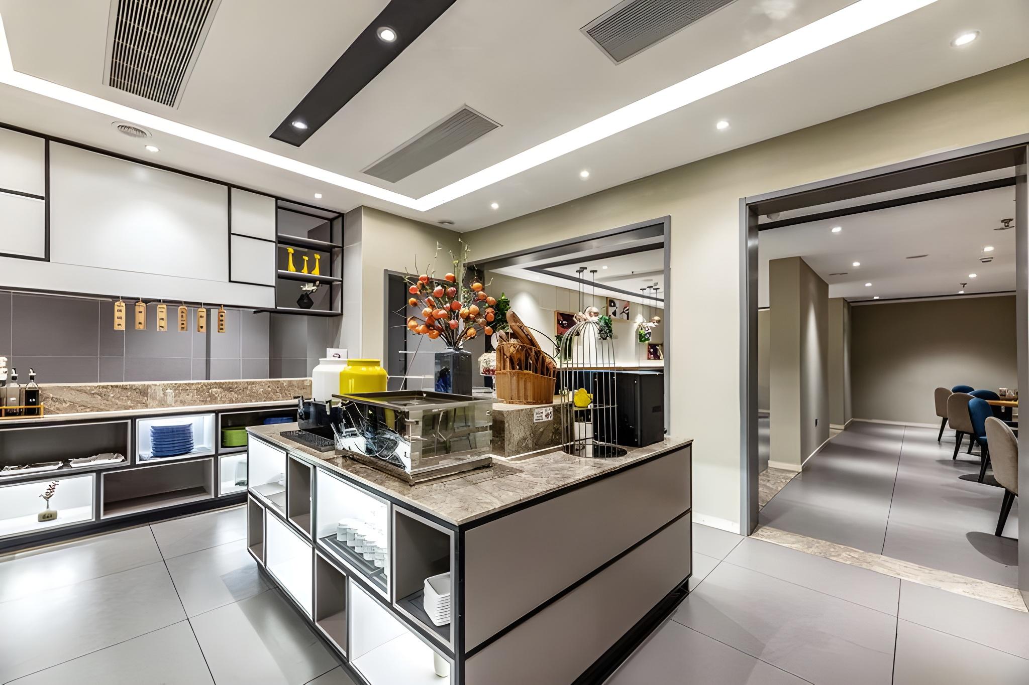 Homeinn Selected (Suzhou Xinqu Heshan Road Metro Station Branch) 13/33