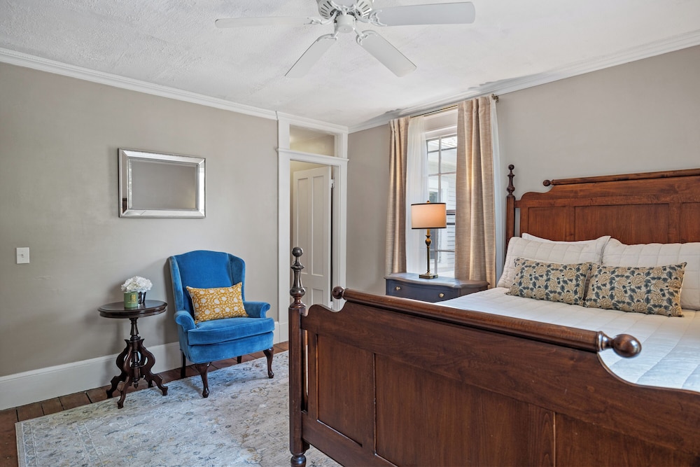 Isaiah Jones Homestead Bed & Breakfast 7/50