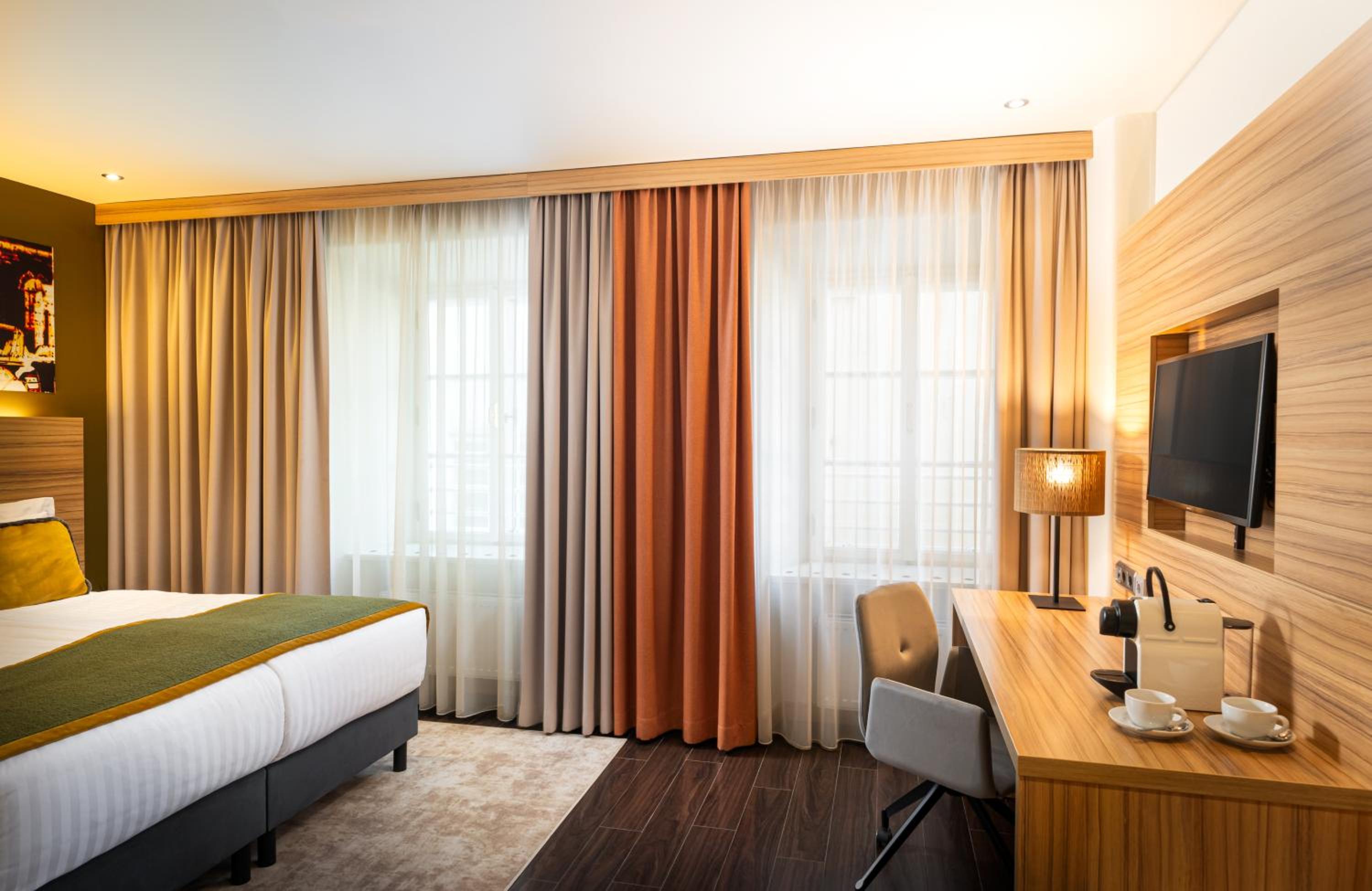 rooms