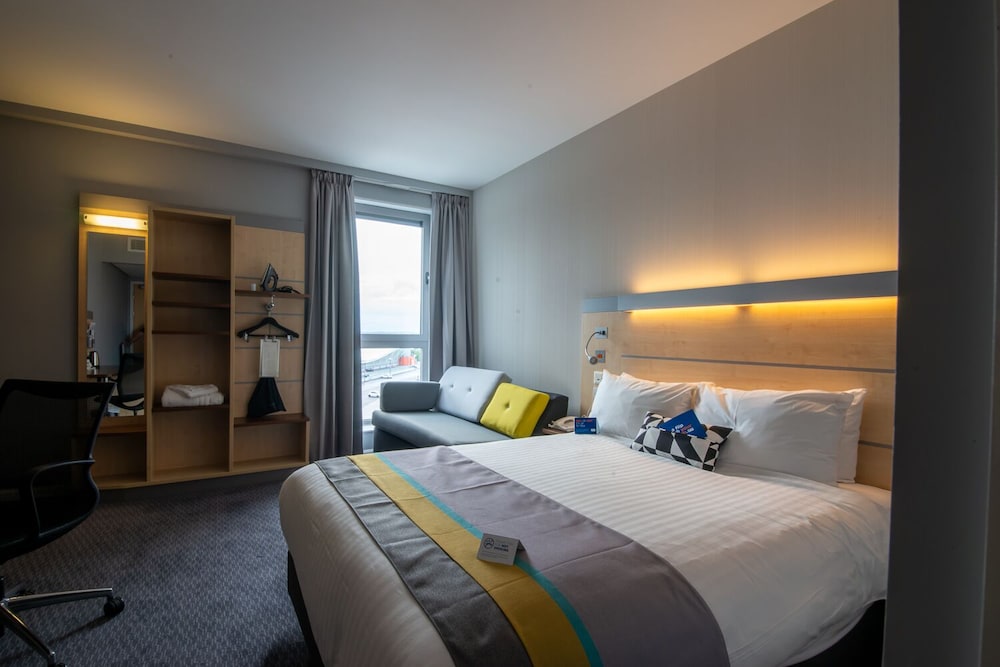 Holiday Inn Express Hull City Centre 17/67
