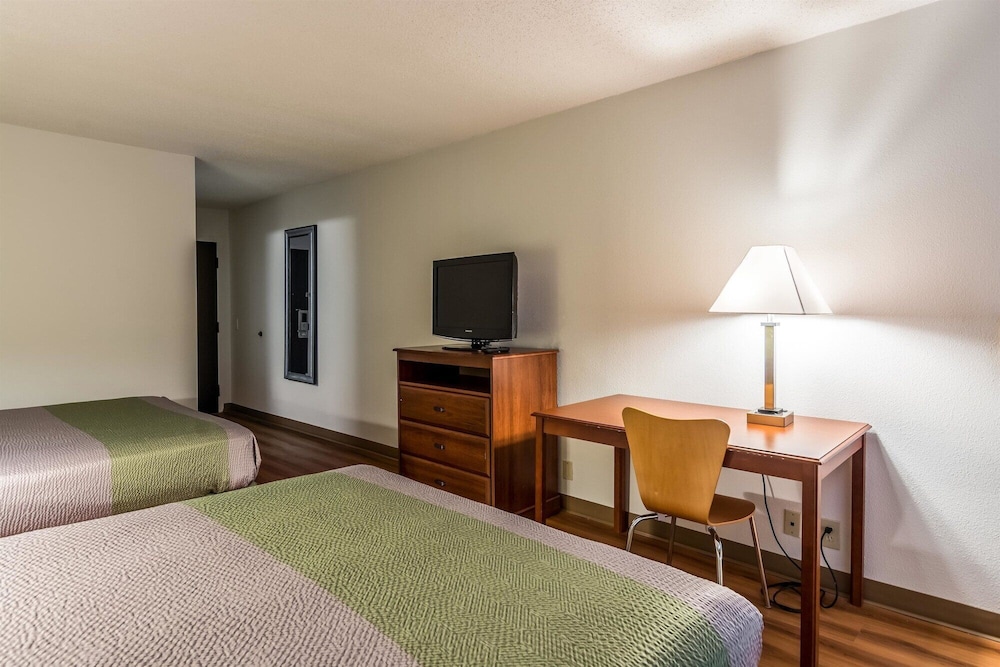 Motel6 Petersburg, VA - Fort Lee 34/45