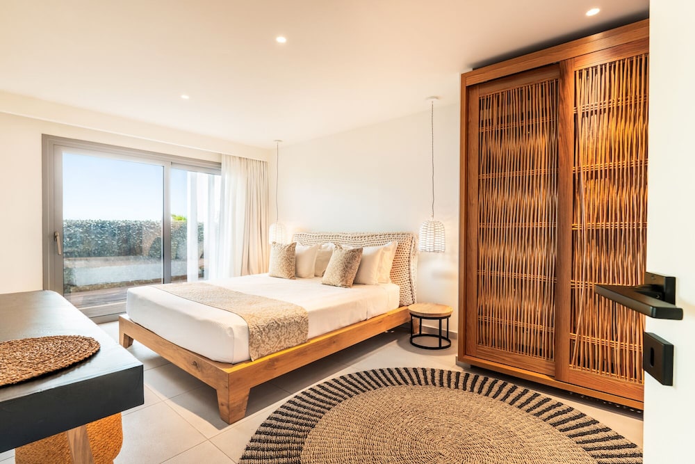 1 Bedroom, Villa, Queen Bed, Beach Front, Sofa, Private Pool، Amaronda Resort Spa 2/5