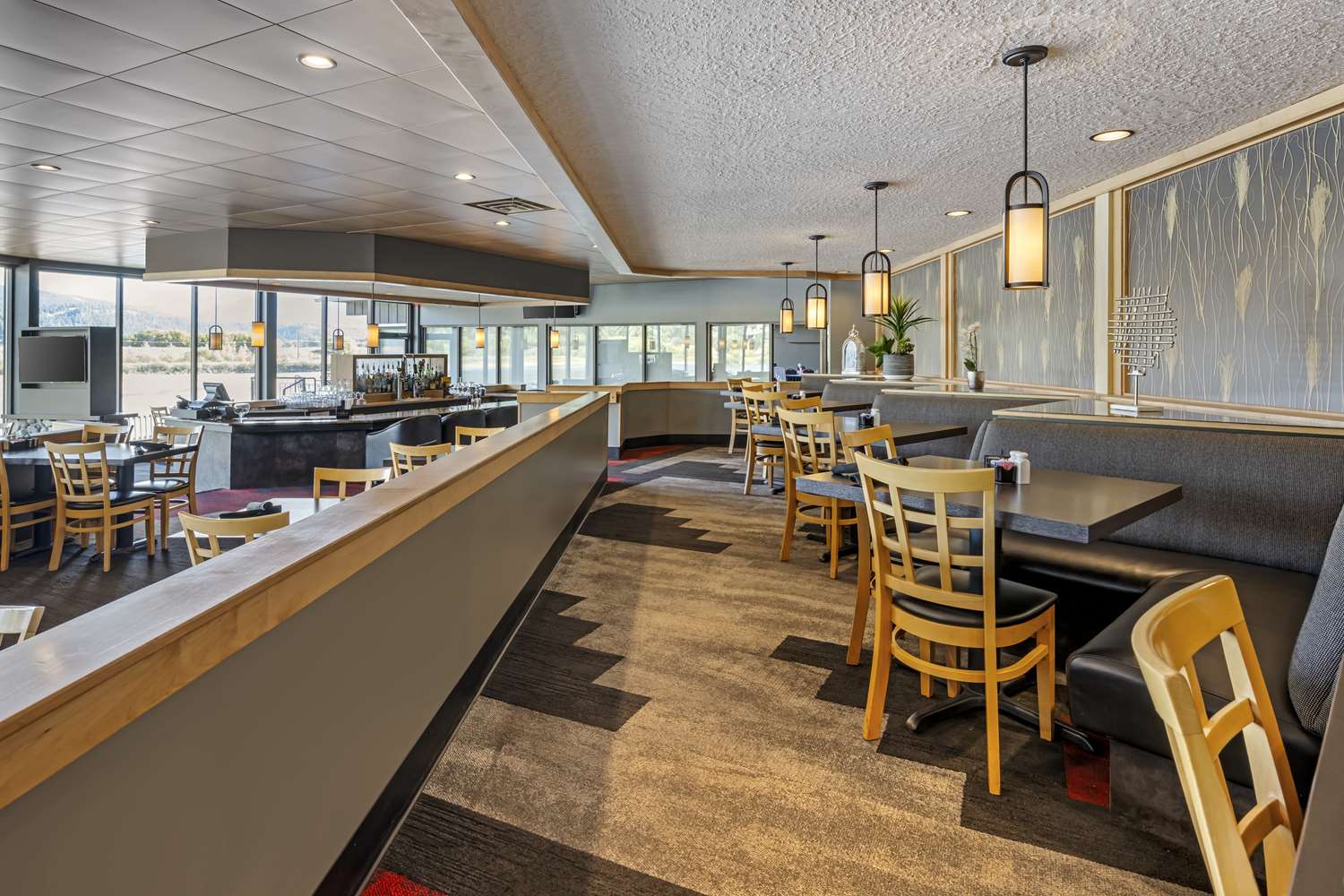 restaurant cafeteria