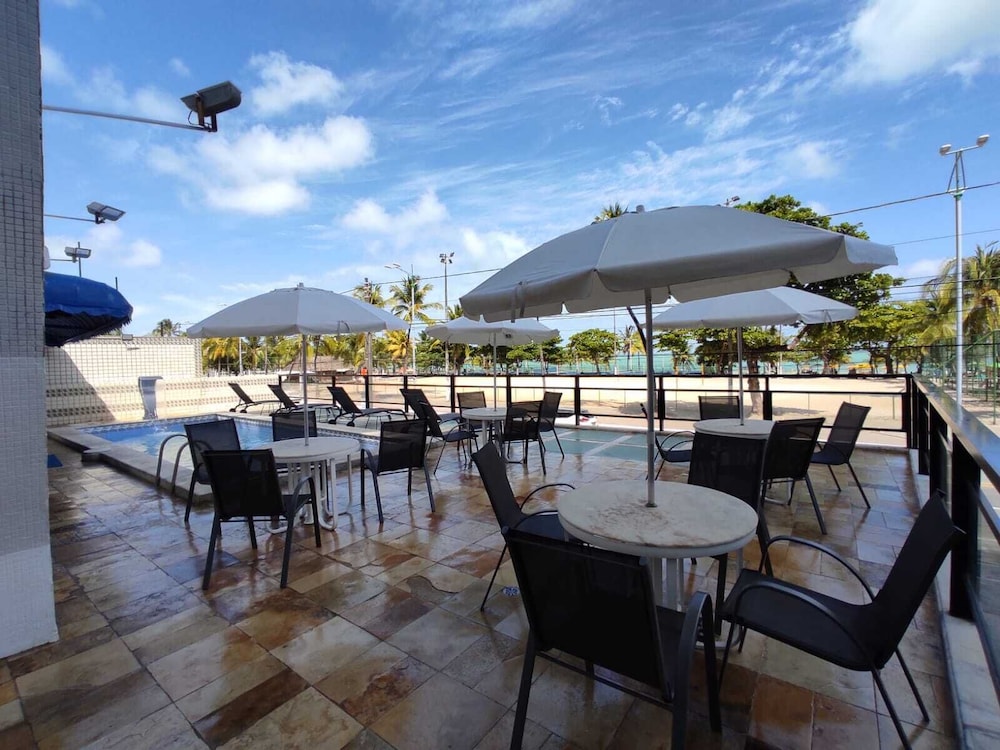 Praia Hotel Enseada 45/63