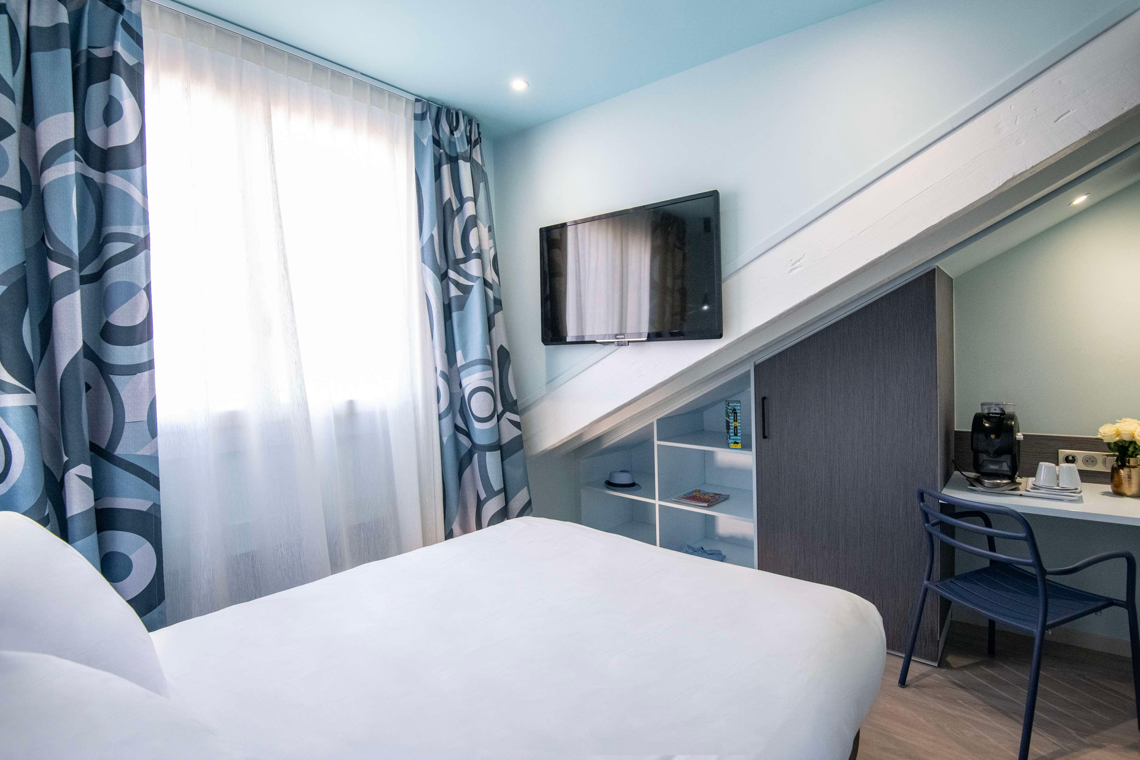 Comfort, Double Bed, Attic