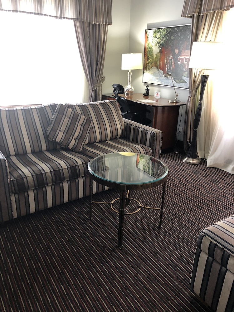 Le Nouvel Hotel 33/52