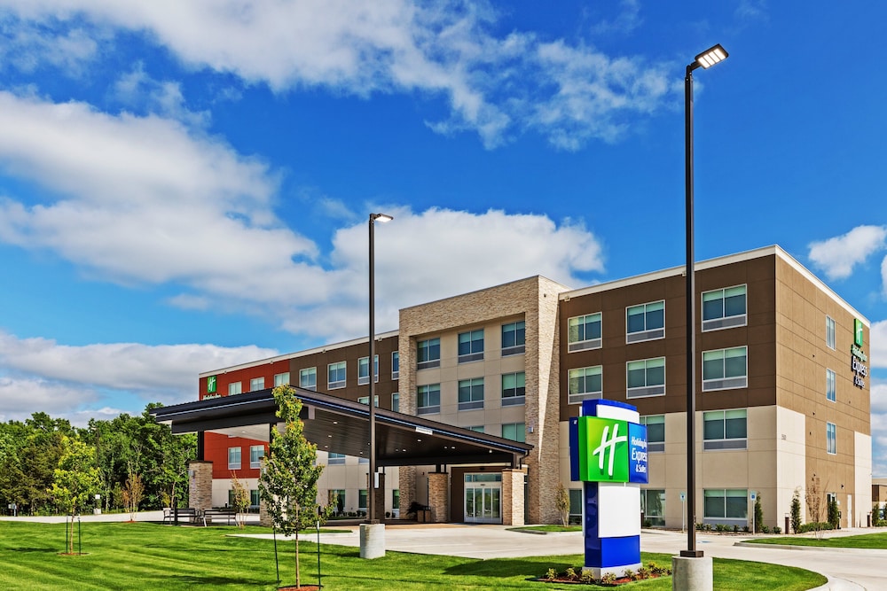 Holiday Inn Express & Suites Parsons 1/39