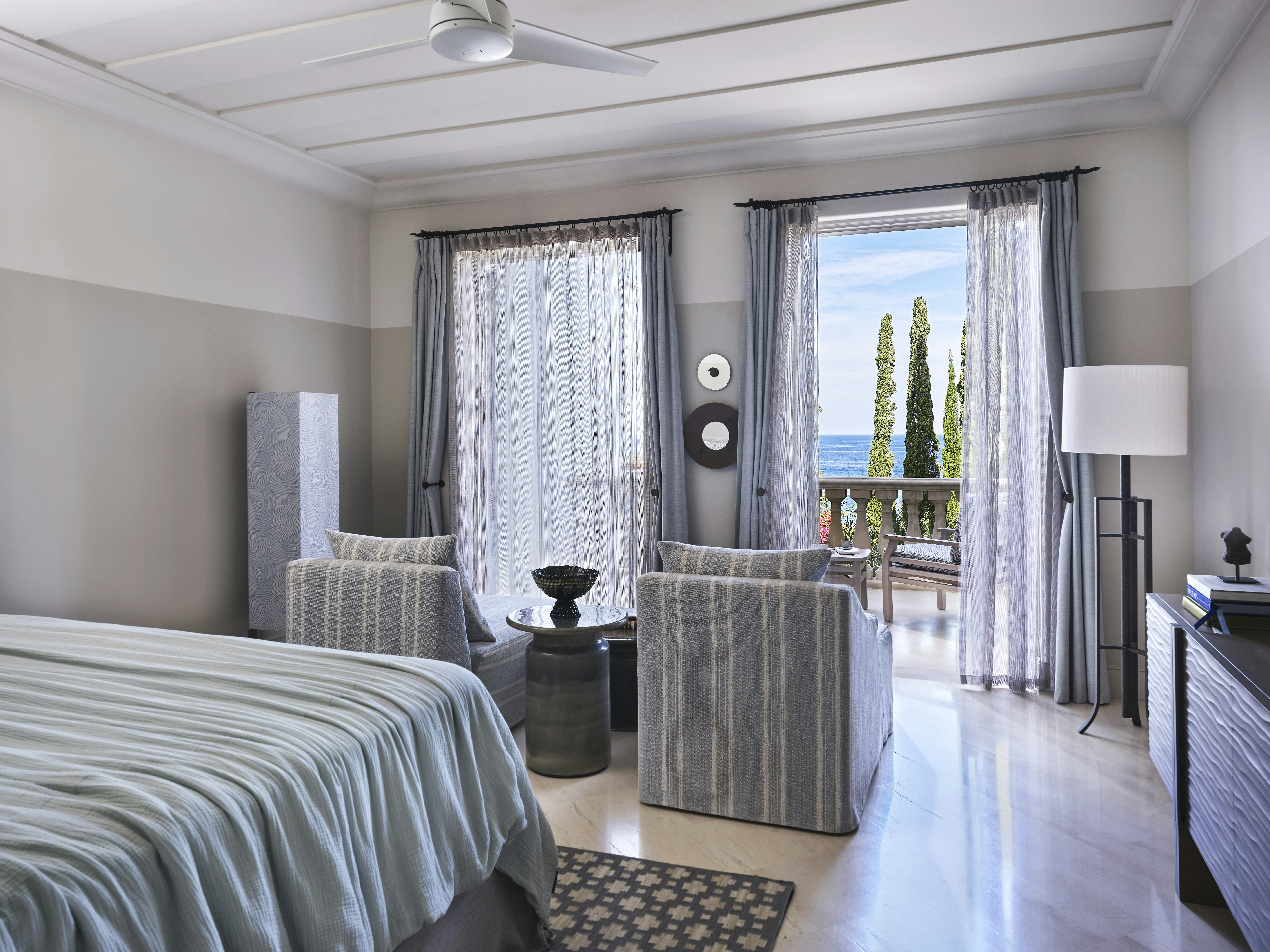 Anassa 11/50
