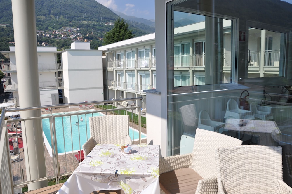 Hotel Vischi 25/50