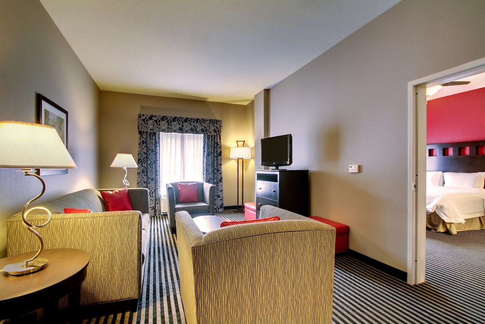 Hampton Inn Birmingham Leeds 51/74
