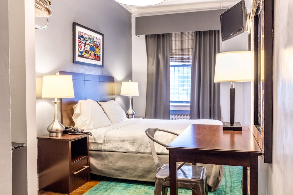 HOTEL 309 14/50