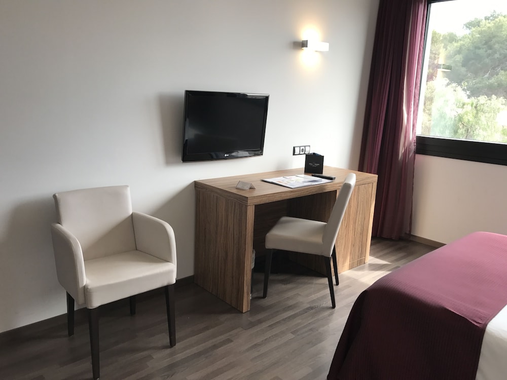 Dna Monse Spa Golf Hotel 43/47