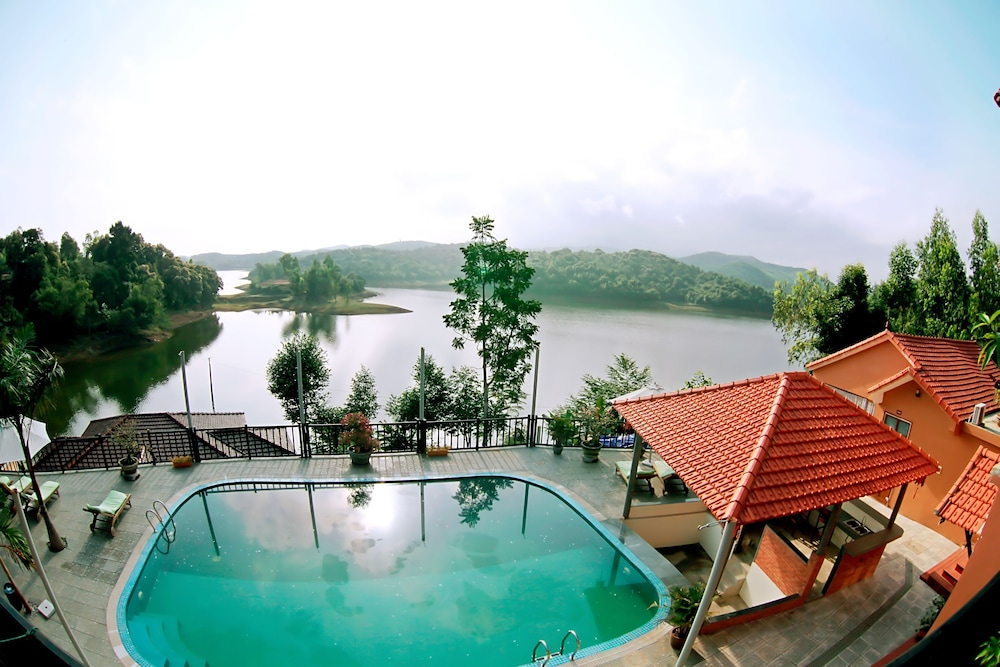 Phong Nha Lake House 47/74