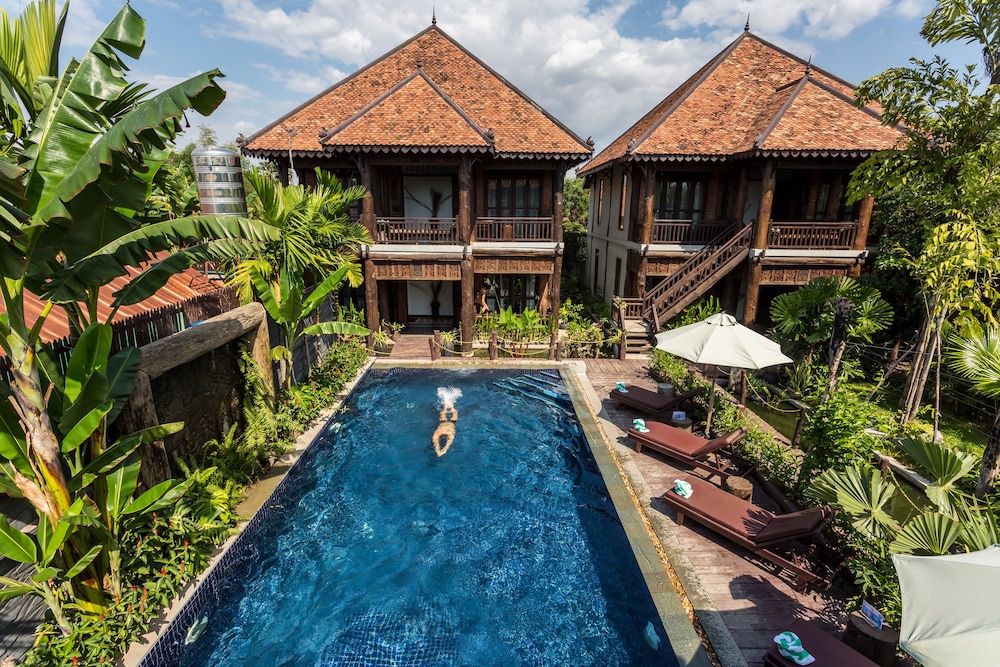 JAVA WOODEN VILLA 47/50