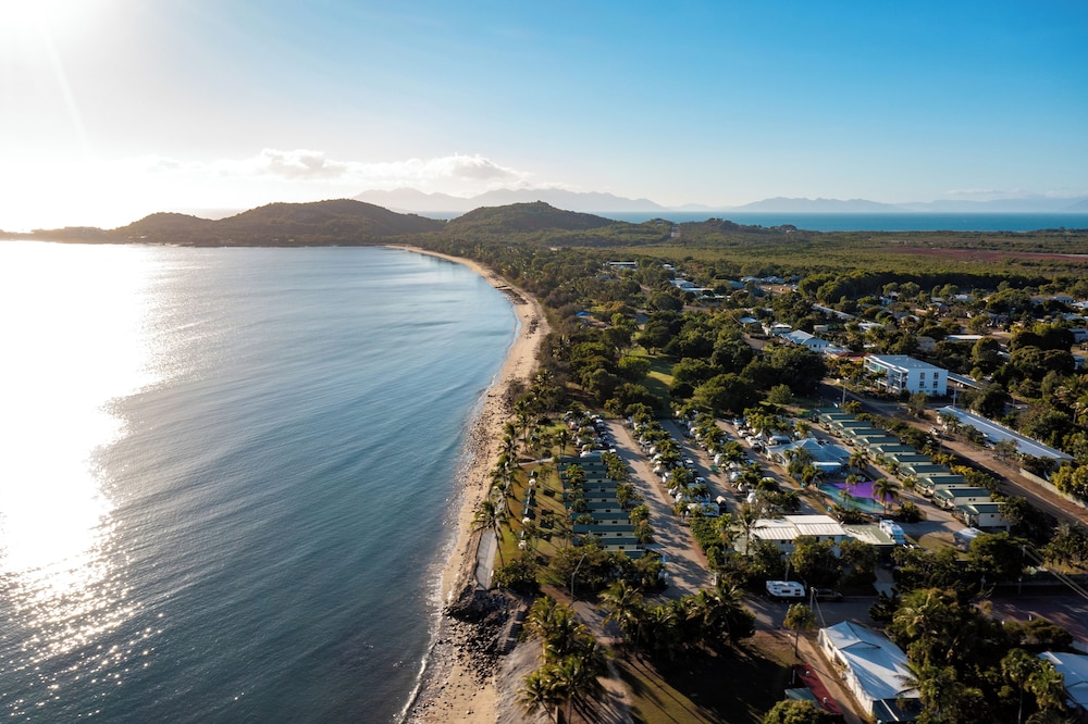 NRMA Bowen Beachfront Holiday Park 18/28