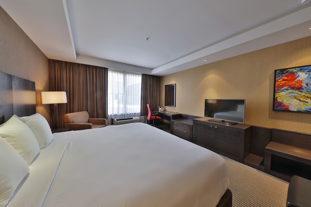 Radisson Hotel & Convention Center Edmonton 18/59