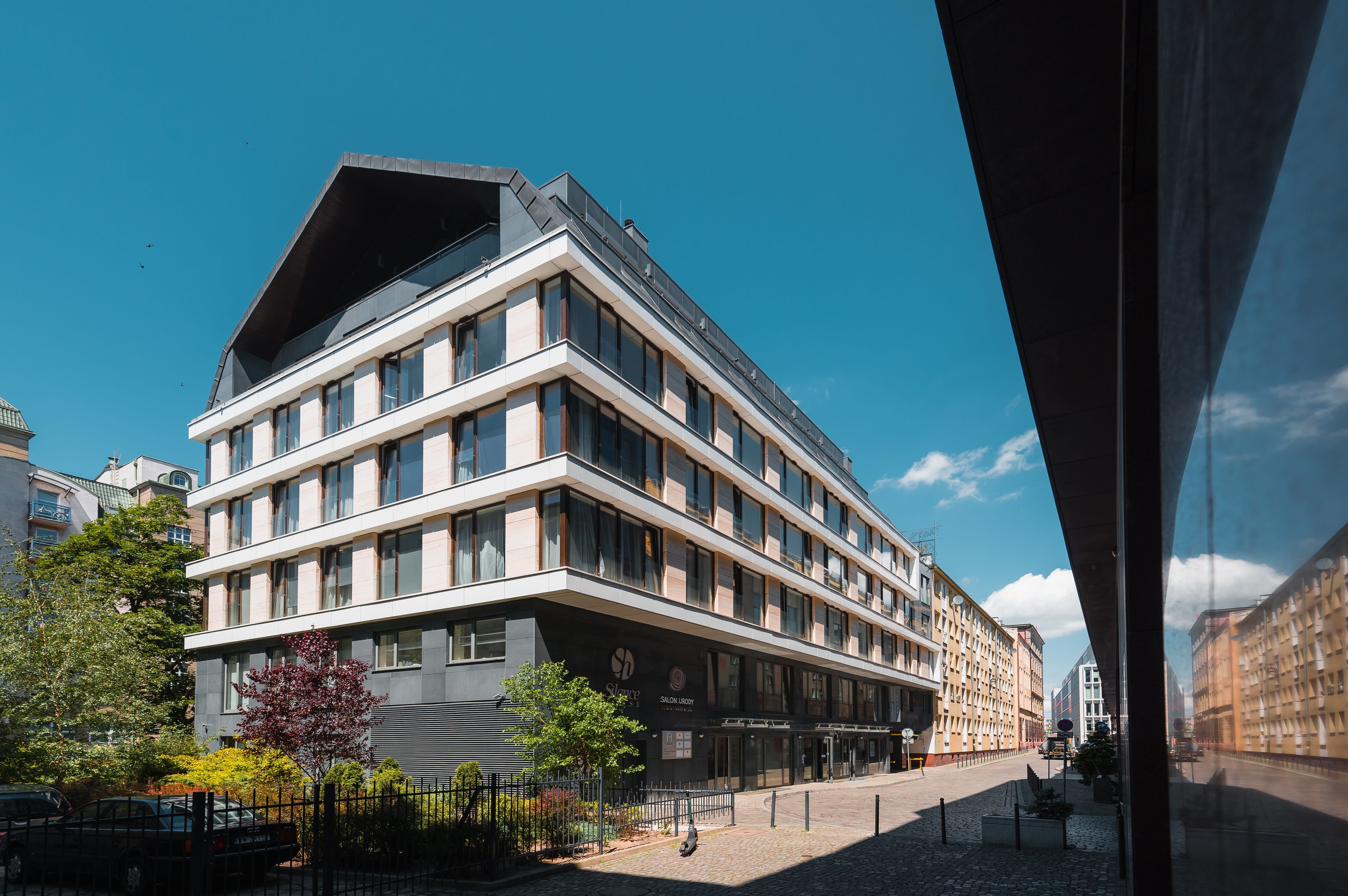 Exclusive Apartments 1/5
