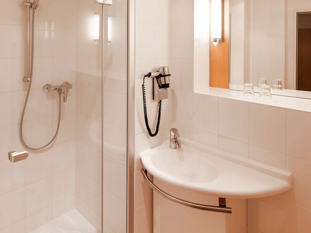 IBIS NUERNBERG ALTSTADT 15/66