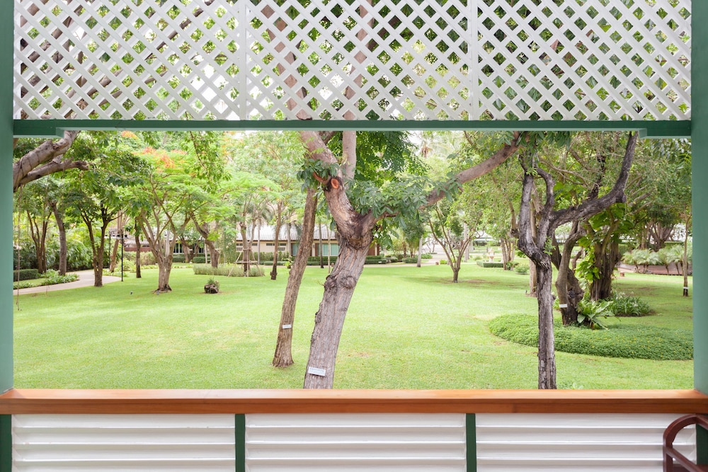 Raya Resort Beach front - The Most Green Resort in Cha-am 39/73