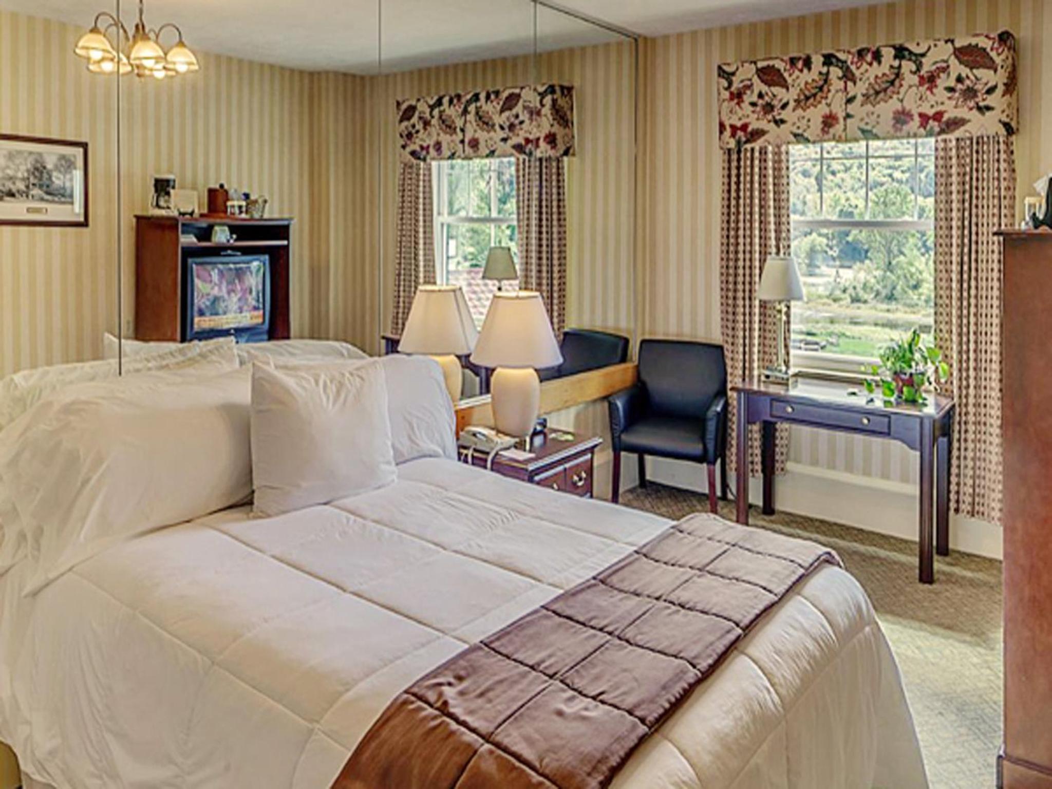 Room, King Bed