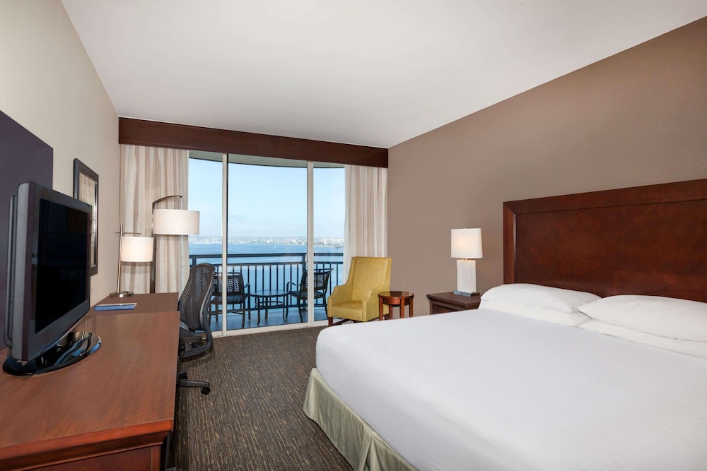premium, king bed