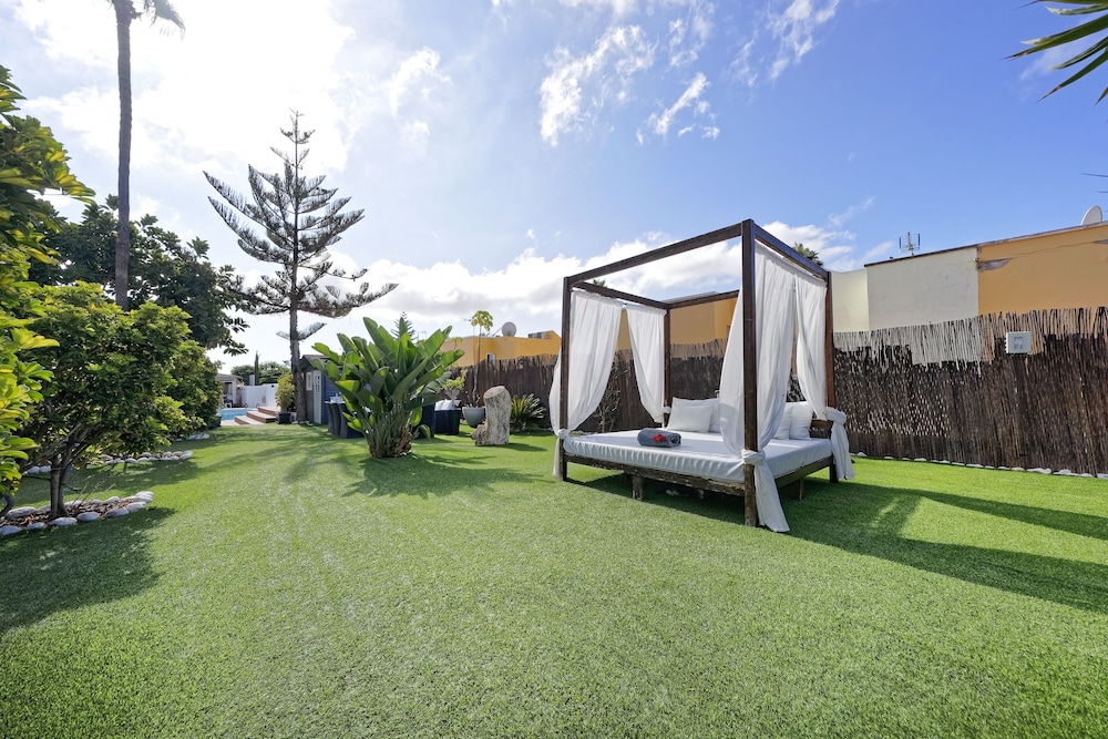 Vista Bonita Gay Resort 21/39
