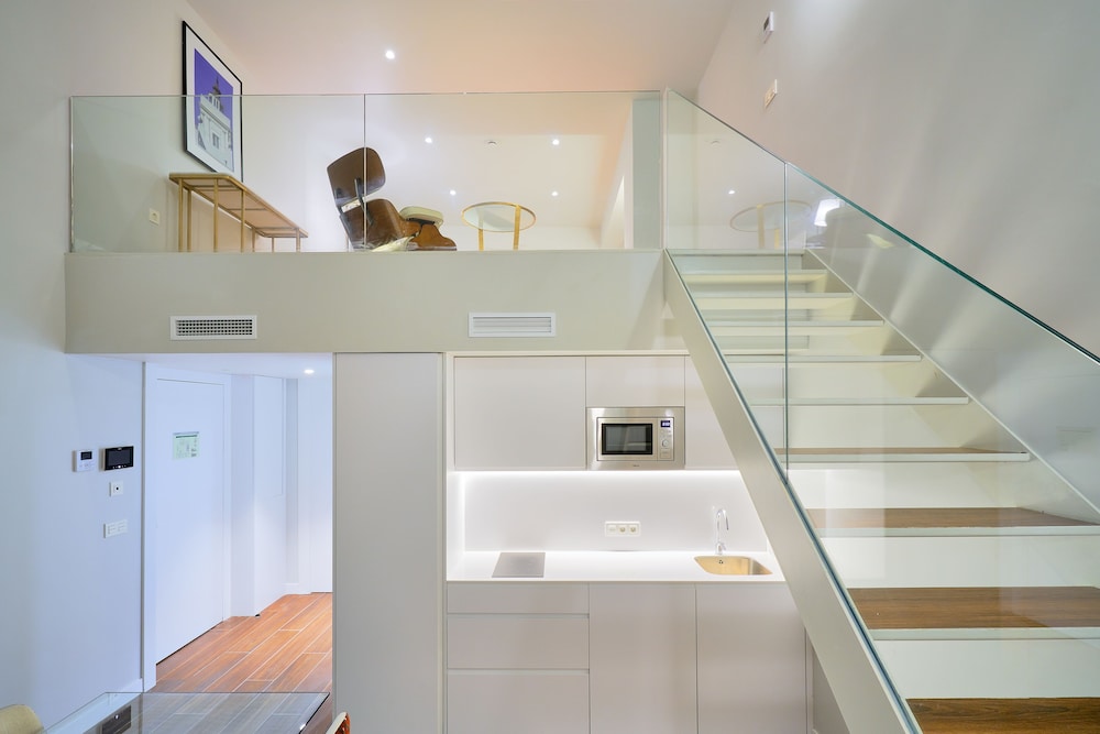 Tandem Torres de Cadiz Suites 10/50