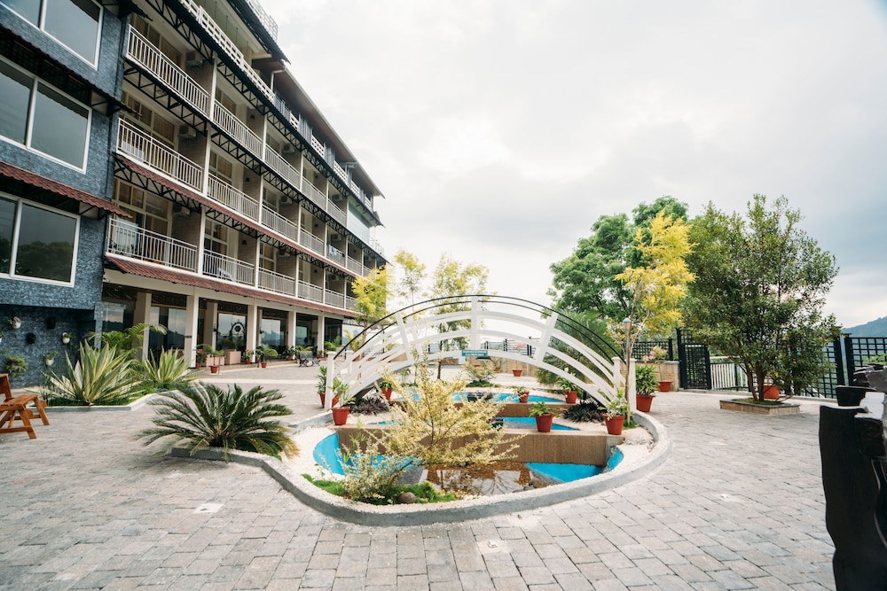 The Panoramic Getaway 36/50