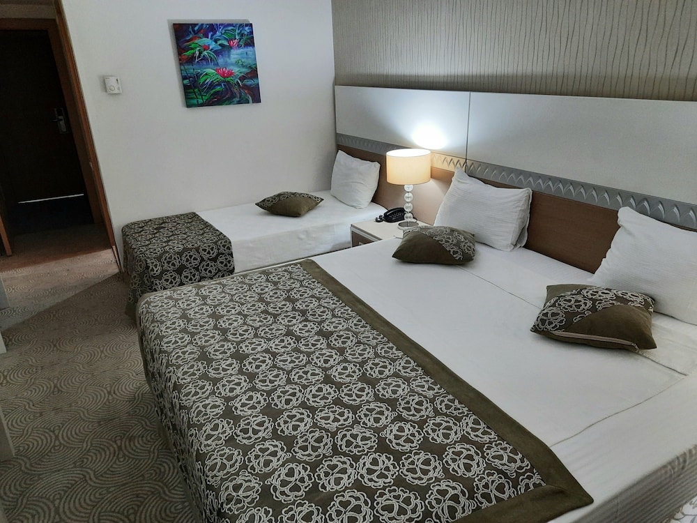 Nadir Business Otel 5/19