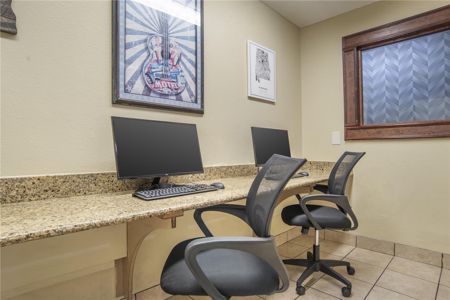 Best Western Plus Bessemer Hotel & Suites 13/16