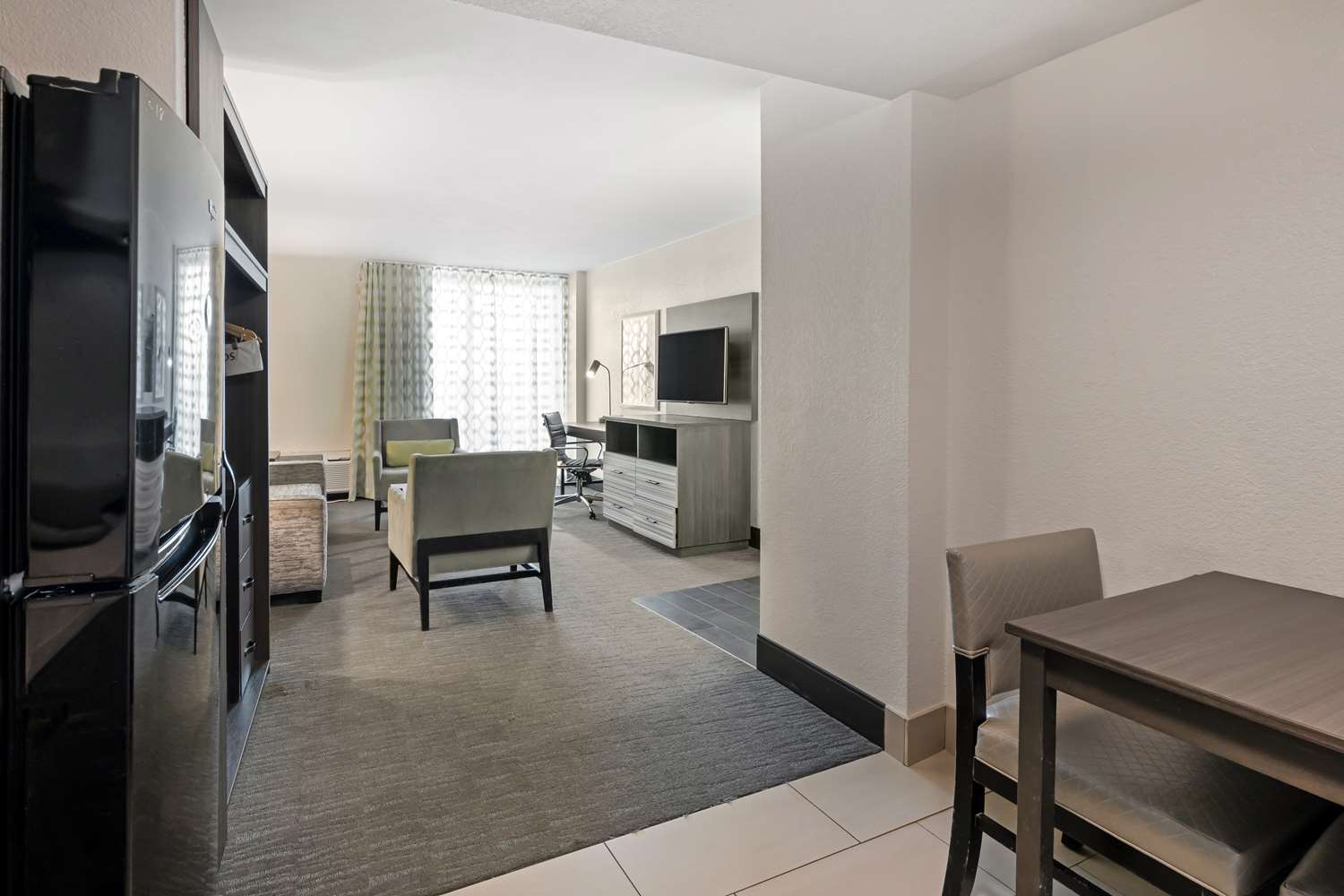 Best Western Plus Daytona Inn Seabreeze Oceanfront 36/47