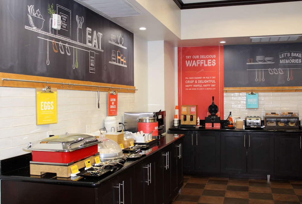 Hampton Inn Suites Mount Pleasant 45/61