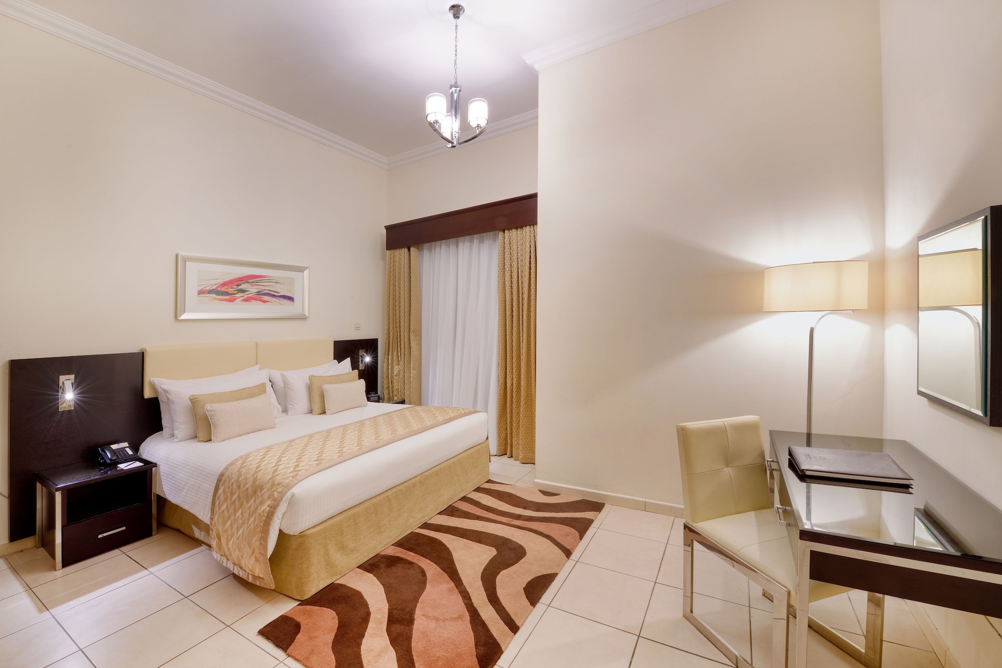 3 BEDROOMS, VILLA
