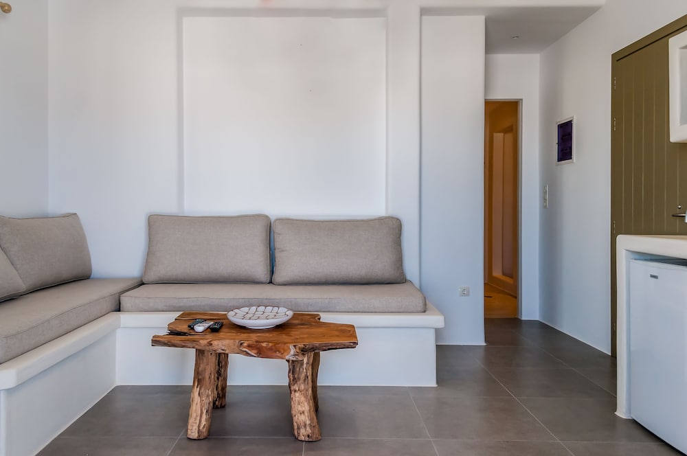 Vilos Suites 32/50