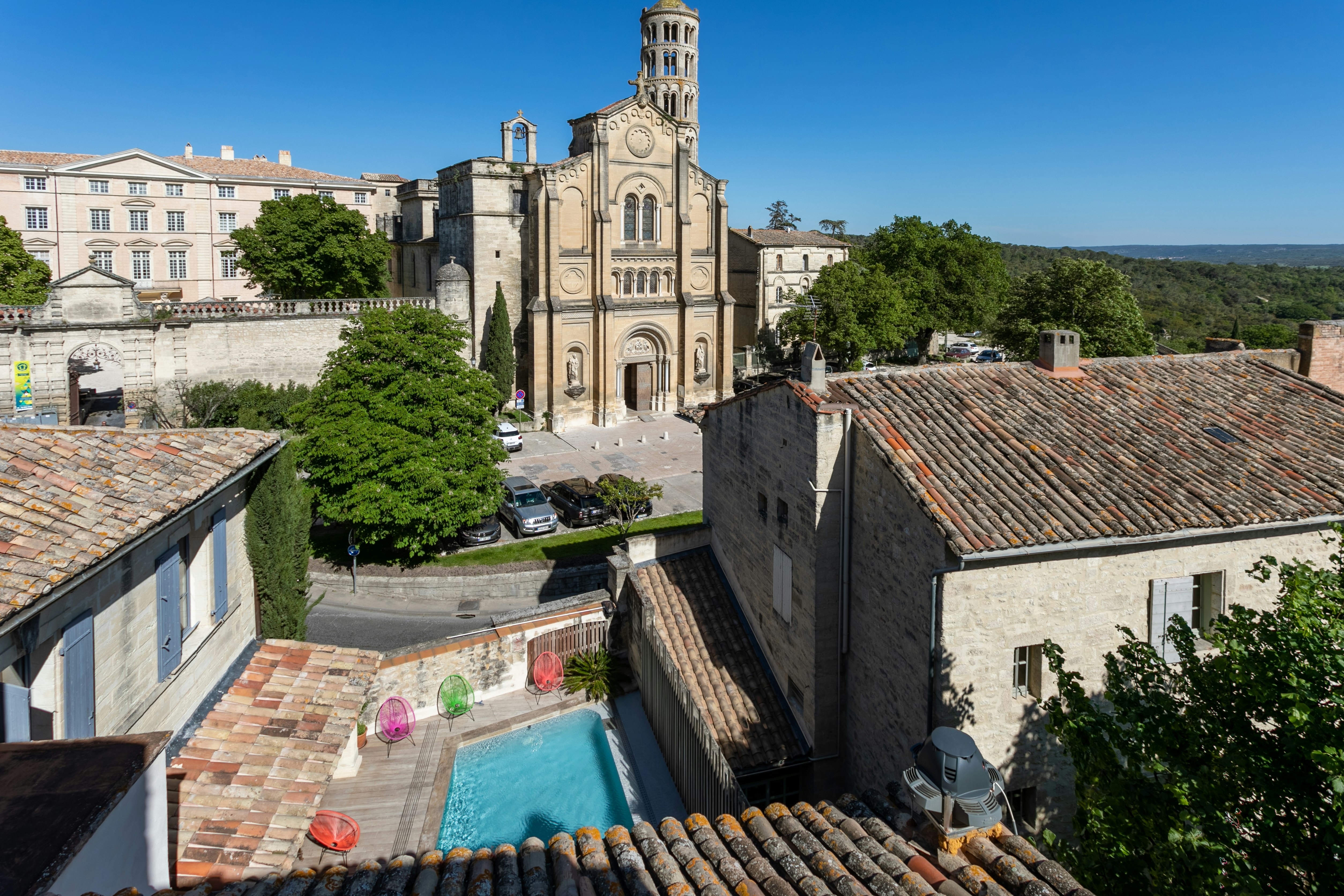 Boutique Hotel Entraigues 56/61