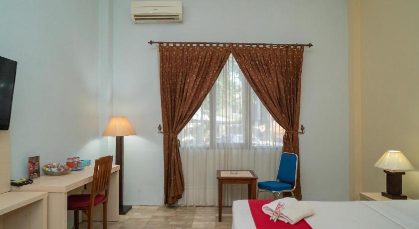 RedDoorz Plus near UIN Banjarmasin 21/52