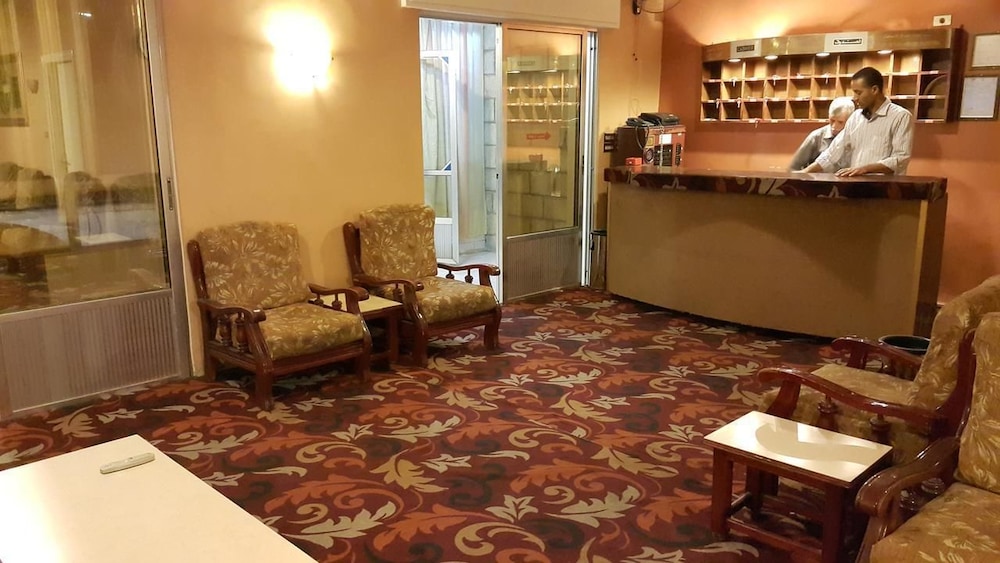 Nefertiti Hotel 7/17