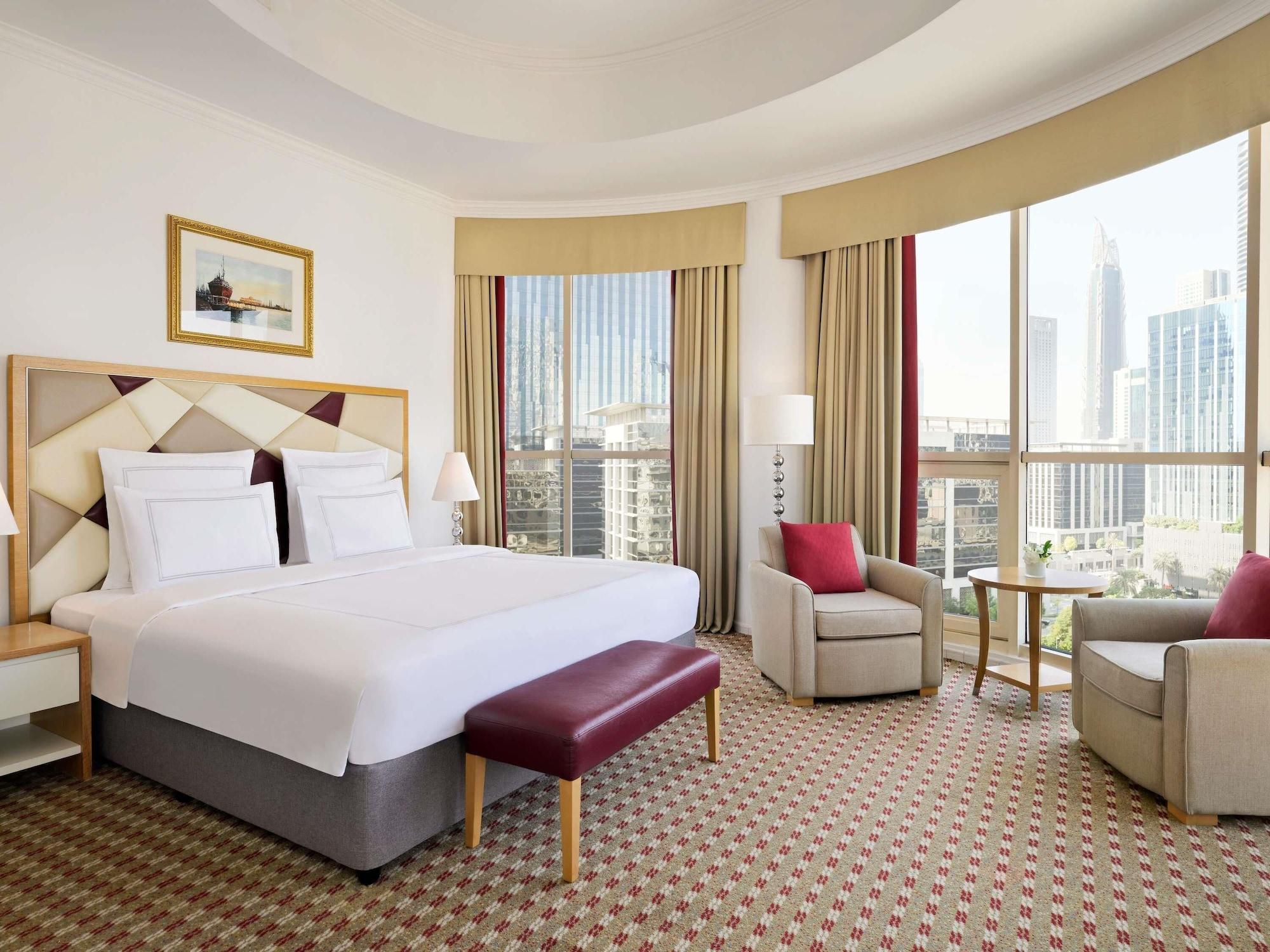 Penthouse, Multiple Beds