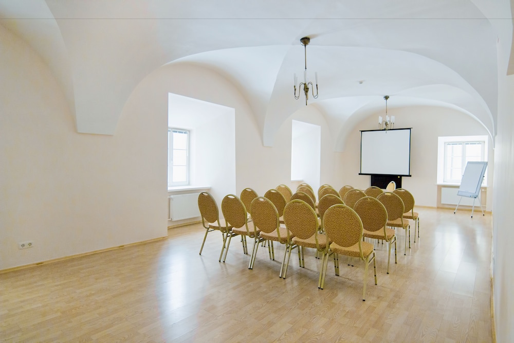 Hotel Domus Maria 34/50