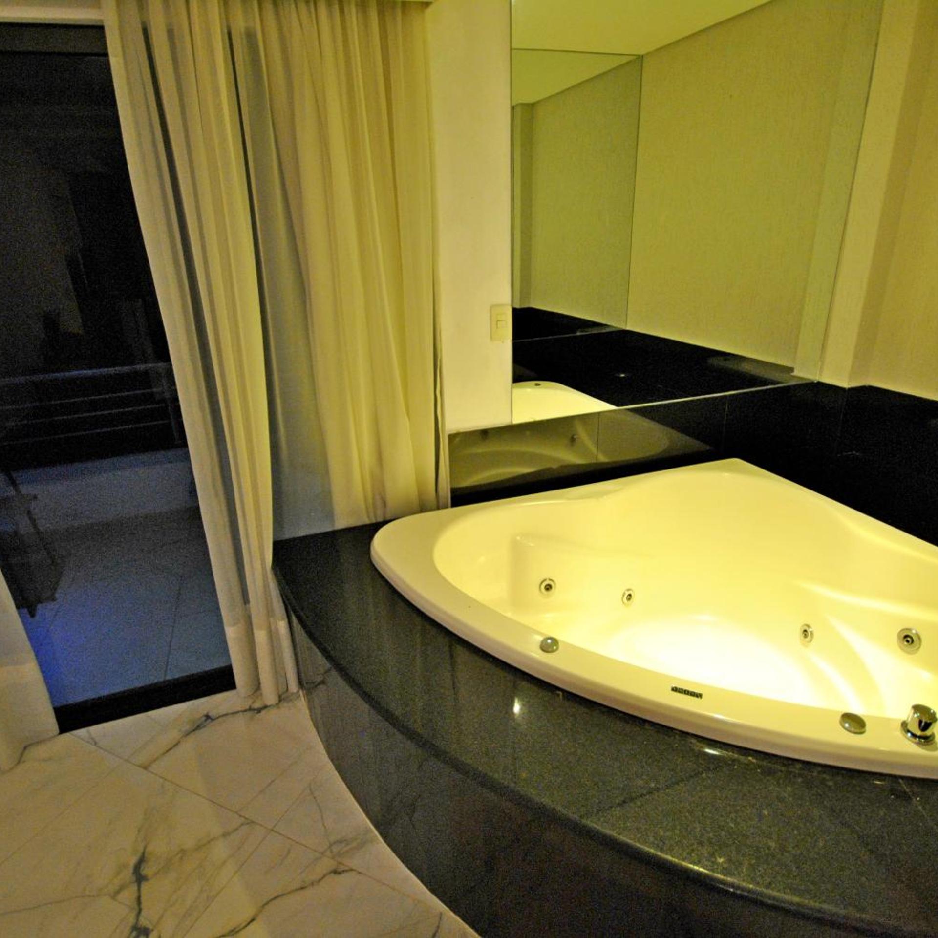 Los Lagos Resort Hotel 50/50