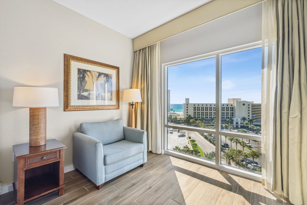 Luau Resort by Panhandle Getaways 35/50