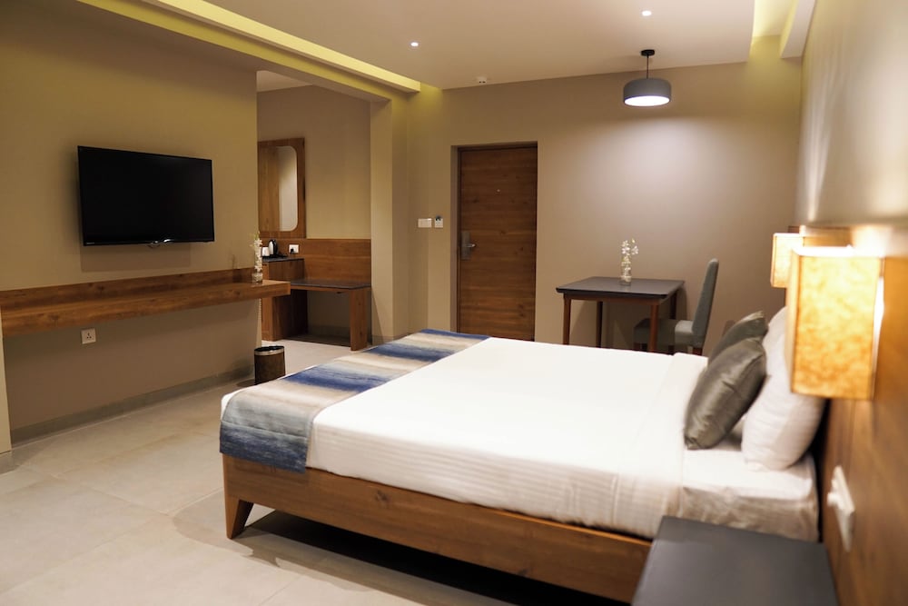 Cosmique Clarks Inn Suites Goa 23/48