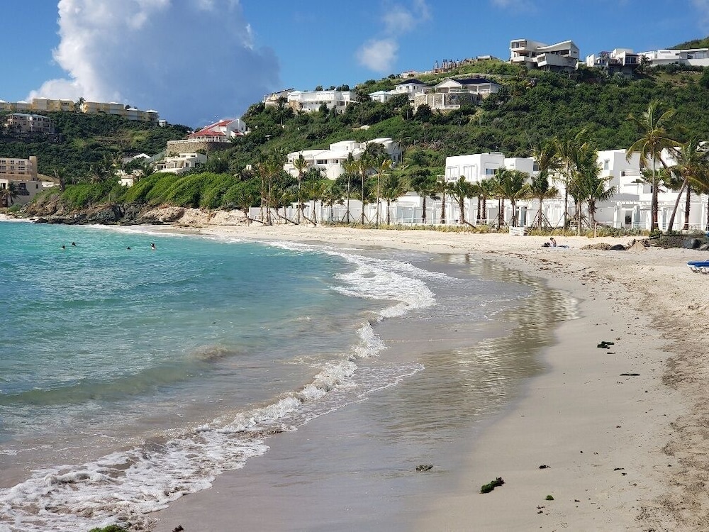 Oyster Bay Beach Resort 41/48