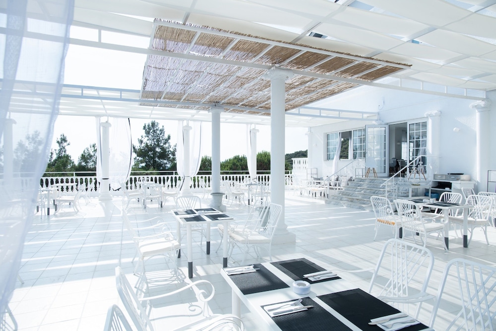 Bianco Olympico Beach Resort By Anayia All Inclusive Resorts 35/50